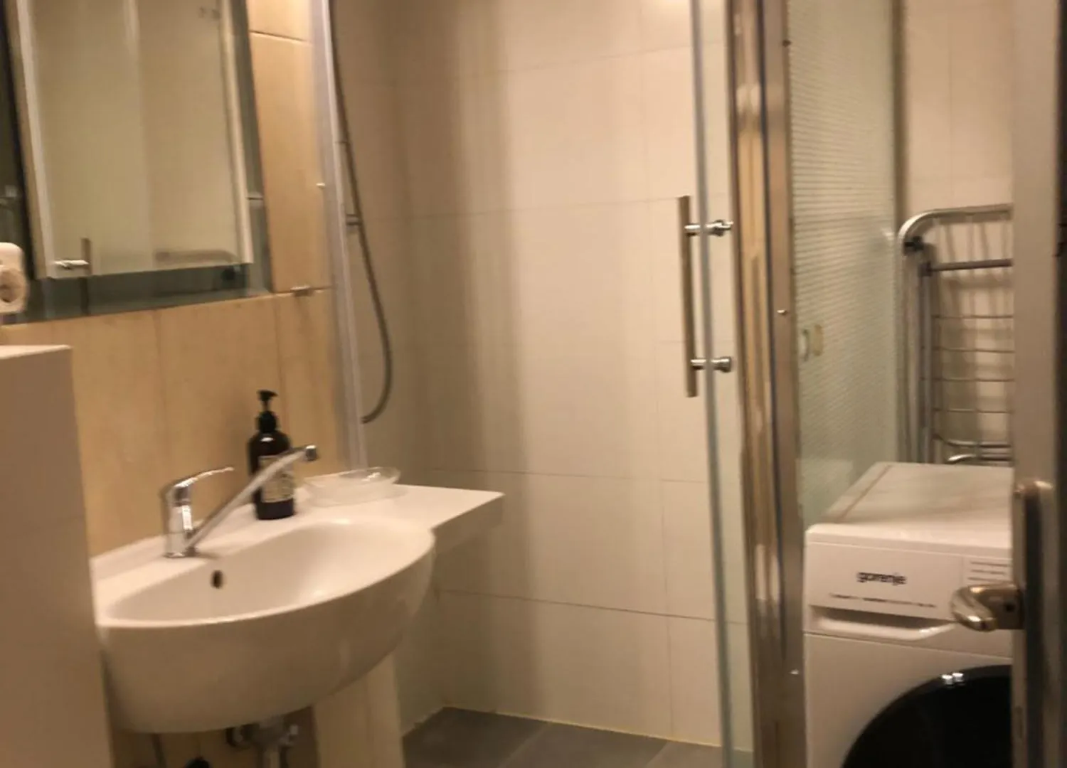 דירות ברלין Sky View Neukoelln גרמניה